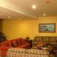 Golden Crown Hotel Picture 