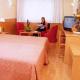 Catalonia Atenas Hotel Picture 