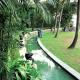 Shangri-La Hotel Picture 
