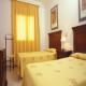 Los Cocoteros Hotel Picture 