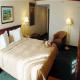 Holiday Inn Select Hotel Picture 