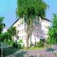 Garden Hotel Picture 