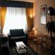 A And H International Suites Hotel Picture 