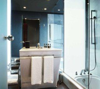 Ac Som Hotel Picture 2