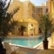 Palm Court Hotel Picture 