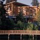 Brentwood Bay Lodge And Spa Hotel Picture 