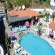 Planos Beach Aparthotel Picture 