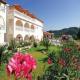 Plessas Palace Aparthotel Picture 