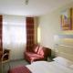 Express By Holiday Inn Hotel Picture 