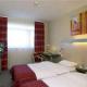 Express By Holiday Inn Hotel Picture 