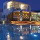 Bill And Coo Suites Hotel Picture 
