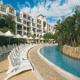 Oaks Calypso Plaza Hotel Picture 