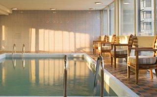 Sheraton Newton Hotel Picture 1
