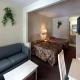 Travelodge Suites East Gate Hotel Picture 