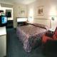 Red Roof Inn Hotel Picture 