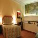 De La Ville Hotel Picture 