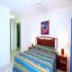 Beachfront On Trinity Apartments Hotel Picture 