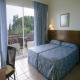 Abril Hotel Picture 