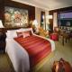 Four Seasons Bangkok Hotel Picture 