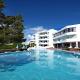 Ferrera Beach Hotel Picture 