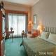Crowne Plaza Hotel Riverside Kuching Picture 