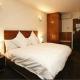 Cosmopolitan Hotel Picture 