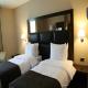 Mid Town Hotel Picture 