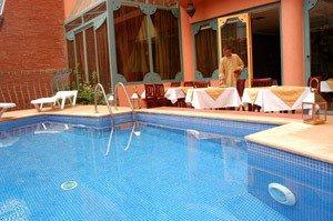 Le Caspien Hotel Picture 5