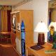 Howard Johnson Plaza Hotel Miami Airport Picture 