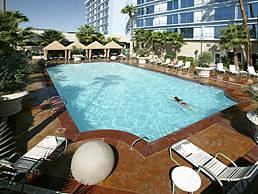Royal Vacation Suites Las Vegas Hotel Picture 1