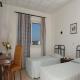 Paramount Hotel Apts. Picture 