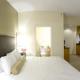 One King West Hotel Picture 