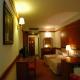 Camelot Hotel Picture 