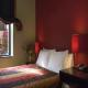 Hotel Off The Square Picture 