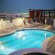 Hawthorn Hotel And Suites Picture 