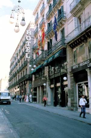 Rialto Hotel Picture 1