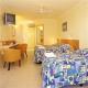 Tropical Queenslander Hotel Picture 
